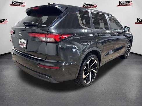 Used 2022 Mitsubishi Outlander ES AWD/4WD image 3