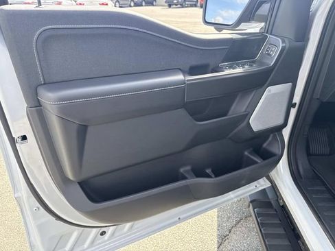 Certified 2025 Ford F150 Lariat w/ Equipment Group 502A High AWD/4WD image 17