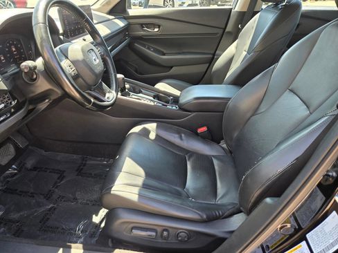 Used 2024 Honda Accord EX-L image 12