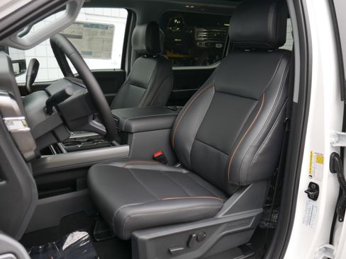 New 2026 Ford F350 Lariat w/ Lariat Ultimate Package image 40