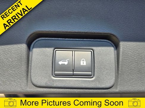 Certified 2023 Nissan Rogue SV w/ SV Premium Package image 21