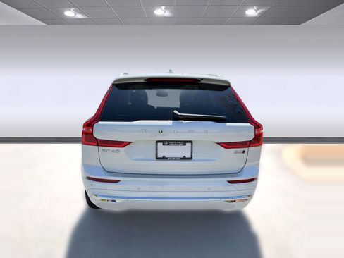 Certified 2023 Volvo XC60 B5 Ultimate AWD/4WD image 10