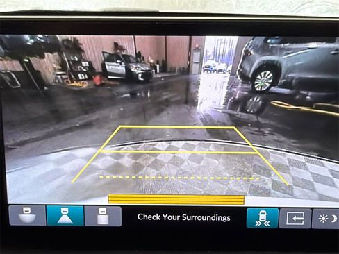 Used 2024 Honda Civic Touring image 30