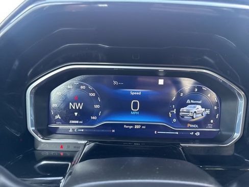 Used 2022 Chevrolet Silverado 1500 RST image 20