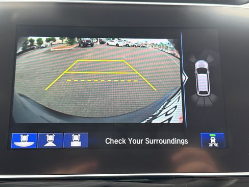 Used 2022 Honda CR-V Touring image 31