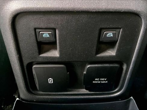 Used 2022 Ford Bronco Badlands w/ Sasquatch Package image 34