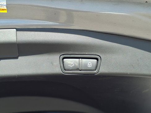 Used 2021 Alfa Romeo Stelvio Ti w/ Nero Edizione image 19