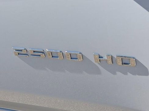 Used 2024 Chevrolet Silverado 2500 LTZ image 8