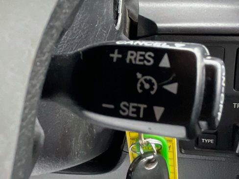 Used 2016 Toyota Tundra SR5 AWD/4WD image 24