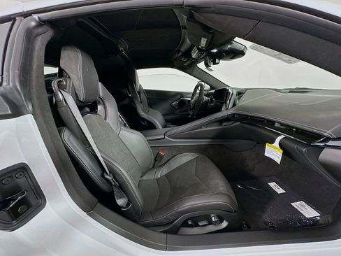 New 2026 Chevrolet Corvette Stingray Premium Cpe w/ Z51 Performance Package RWD image 27