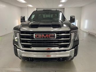 New 2025 GMC Sierra 2500 SLT w/ SLT Premium Package video 2