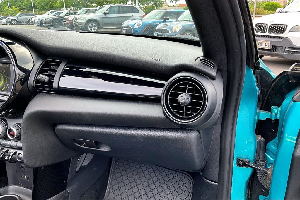Used 2017 MINI Cooper Convertible FWD image 15