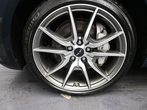 Used 2025 Genesis G70 2.5T image 42