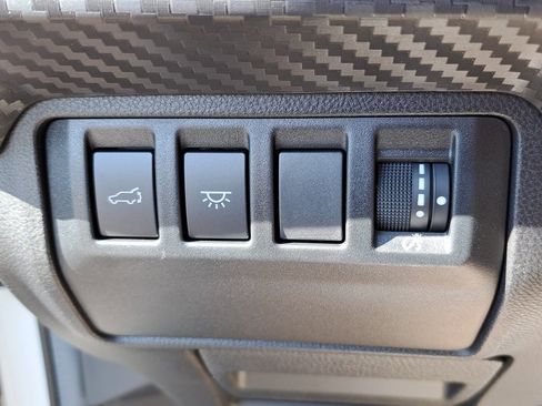 Certified 2024 Subaru Ascent Premium w/ Convenience Package image 18