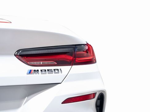 Used 2024 BMW M850i xDrive Convertible w/ M Carbon Exterior Package image 18