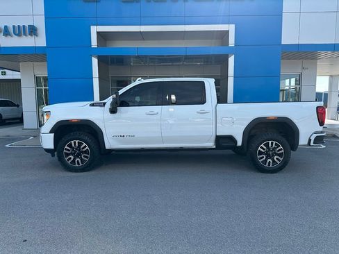 Used 2023 GMC Sierra 2500 AT4 w/ AT4 Preferred Package AWD/4WD image 5