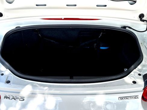 New 2026 MAZDA MX-5 Miata Grand Touring RWD image 9