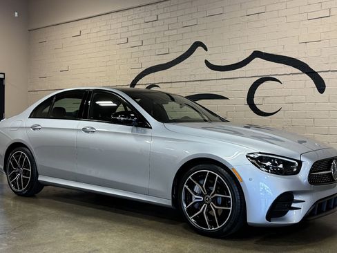 Used 2023 Mercedes-Benz E 350 Sedan image 2