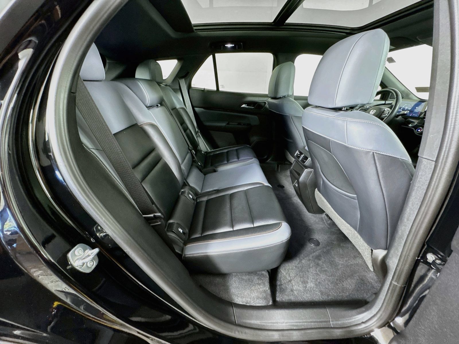 Used 2024 Honda Prologue Touring image 29