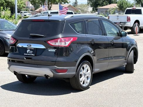 Used 2015 Ford Escape Titanium FWD image 5