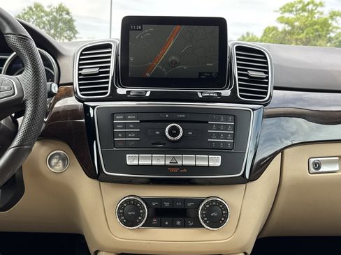Used 2018 Mercedes-Benz GLE 350 image 12