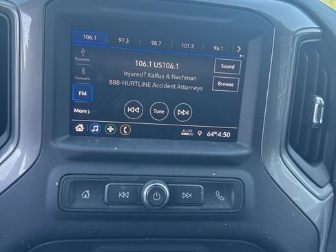 Used 2022 Chevrolet Silverado 1500 Custom w/ Safety Confidence Package image 12