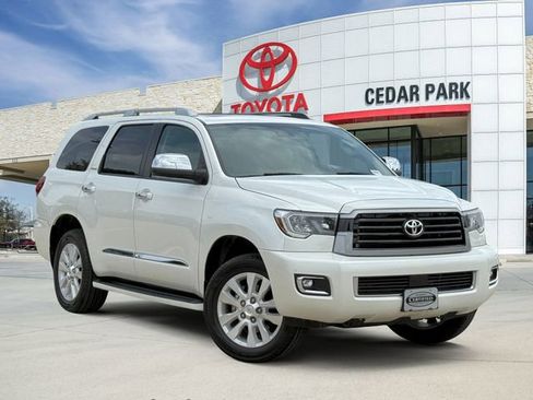 Used 2021 Toyota Sequoia Platinum RWD image 1