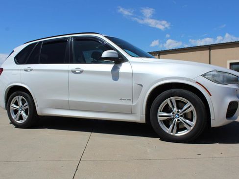Used 2017 BMW X5 xDrive50i AWD/4WD image 33