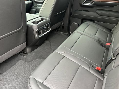 Used 2024 GMC Sierra 1500 Denali w/ Technology Package image 13