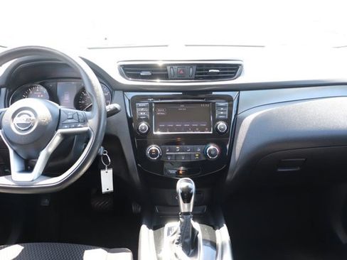 Used 2020 Nissan Rogue Sport S w/ Appearance Package FWD image 14