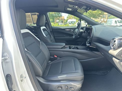 Used 2024 Chevrolet Blazer EV LT AWD/4WD image 22