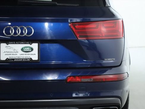 Used 2019 Audi Q7 3.0T Prestige w/ Prestige Package image 46