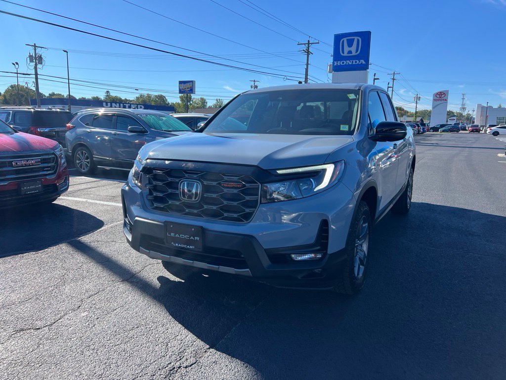Certified 2024 Honda Ridgeline TrailSport image 1