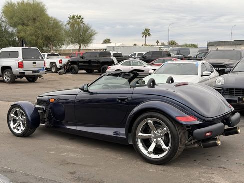 Used 2001 Chrysler Prowler image 33
