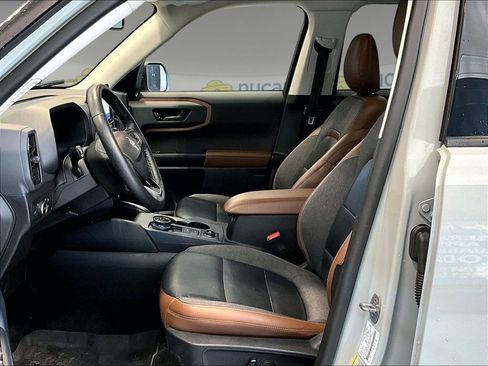 Used 2022 Ford Bronco Sport Outer Banks image 11