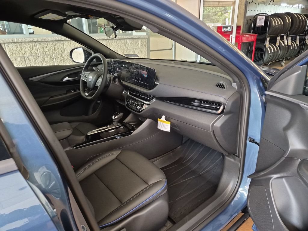 New 2026 Buick Envista Sport Touring w/ Convenience I Package FWD image 36