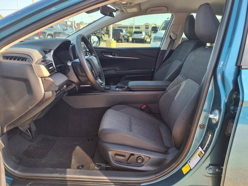 Used 2026 Toyota Camry LE w/ Convenience Package FWD image 24