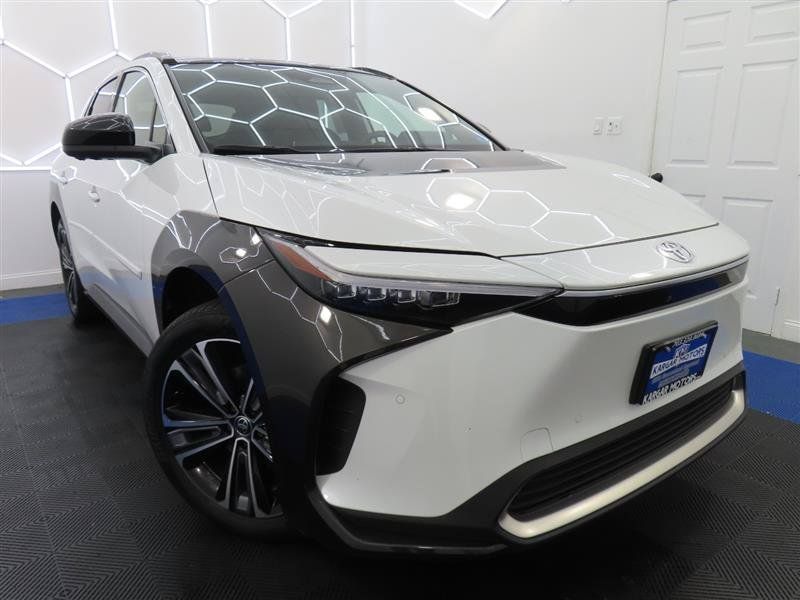 Used 2023 Toyota bZ4X AWD w/ Weather Package image 3