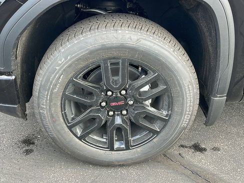 New 2026 GMC Sierra 1500 Elevation image 9