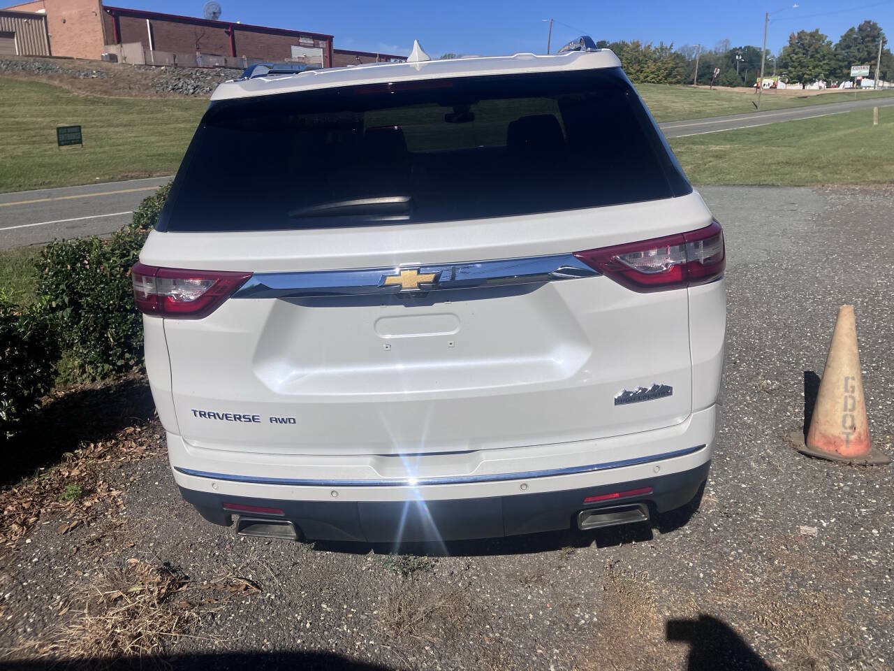 Used 2018 Chevrolet Traverse High Country AWD/4WD image 4