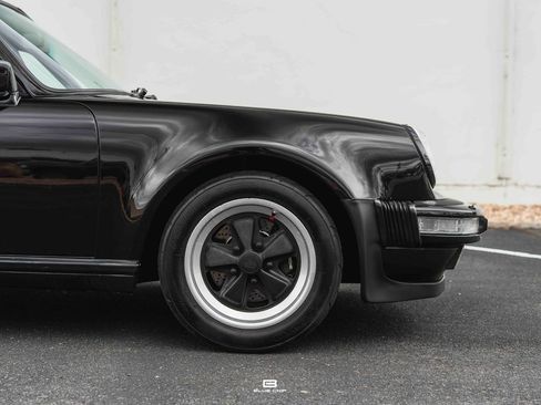 Used 1987 Porsche 911 Carrera RWD image 12