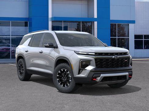 New 2026 Chevrolet Traverse Z71 w/ Enhanced Driving Package AWD/4WD image 7