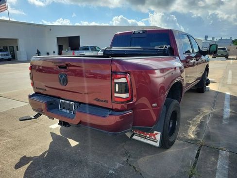 Used 2024 RAM 3500 Laramie w/ Night Edition AWD/4WD image 5