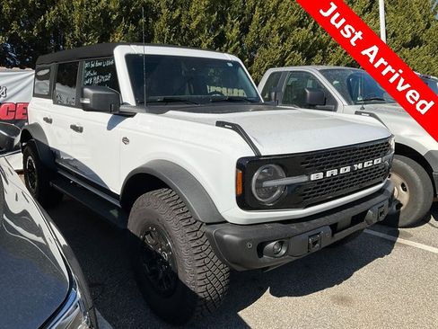 Used 2023 Ford Bronco Wildtrak image 1