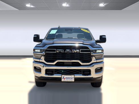 Used 2026 RAM 2500 Big Horn AWD/4WD image 6