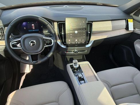 New 2026 Volvo XC90 T8 Core w/ Protection Package Premier AWD/4WD image 25