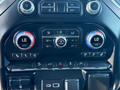 Used 2021 GMC Sierra 1500 AT4 image 15