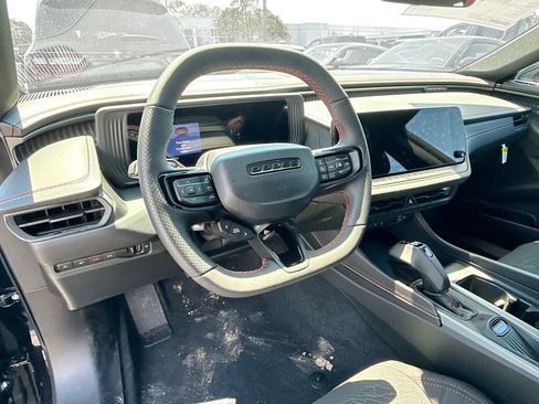 New 2026 Dodge Charger R/T AWD/4WD image 11
