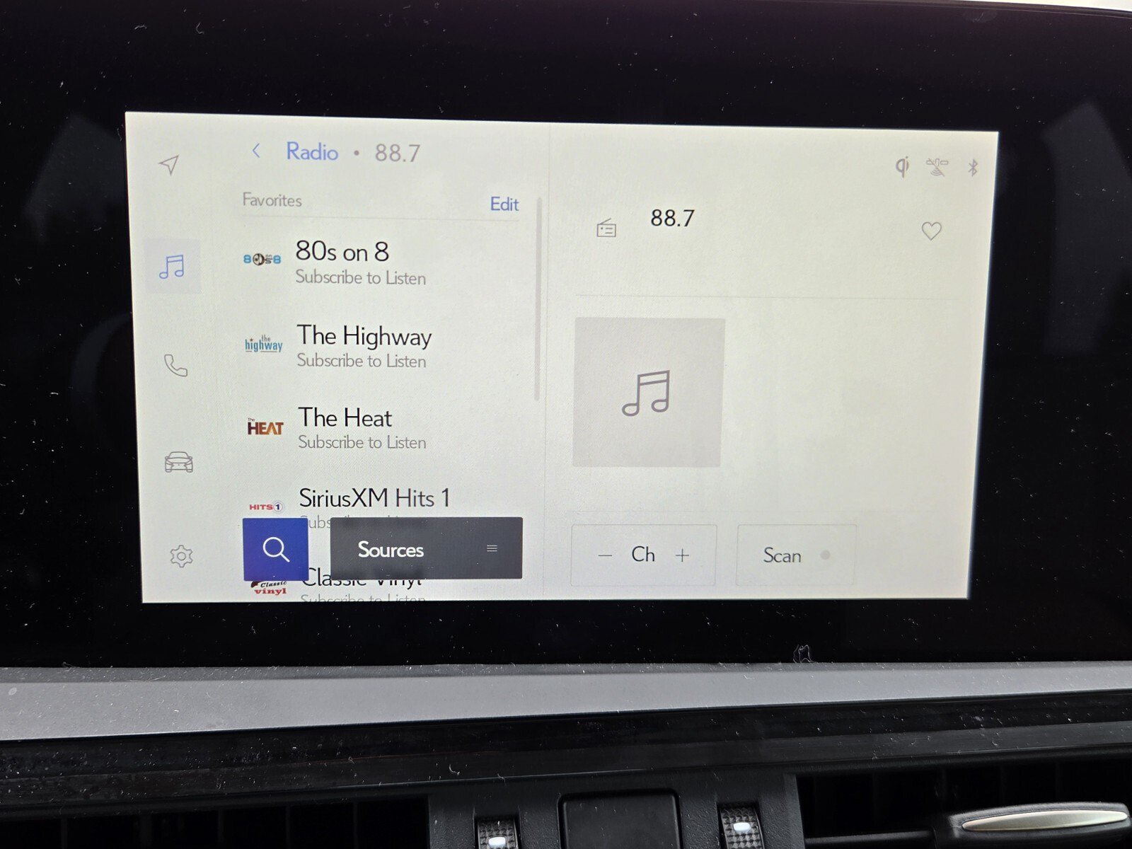 Used 2025 Lexus ES 350 w/ Premium Package FWD image 10