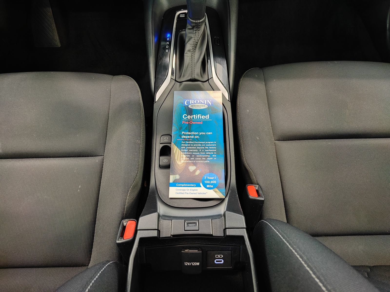 Used 2025 Toyota Corolla LE FWD image 24